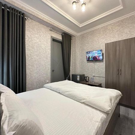 Byond Hotel & Hostel Taschkent Exterior foto
