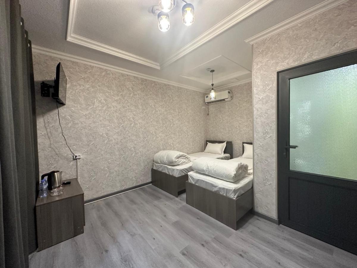 Byond Hotel & Hostel Taschkent Exterior foto