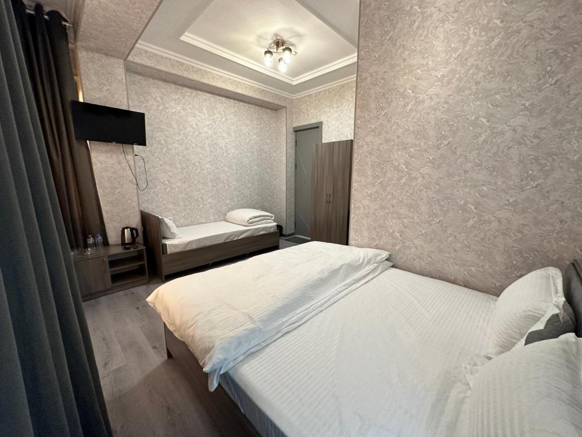 Byond Hotel & Hostel Taschkent Exterior foto